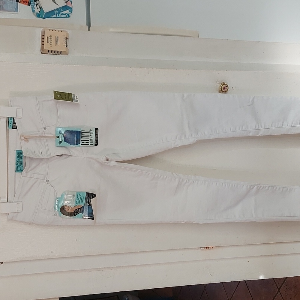 White Jeans